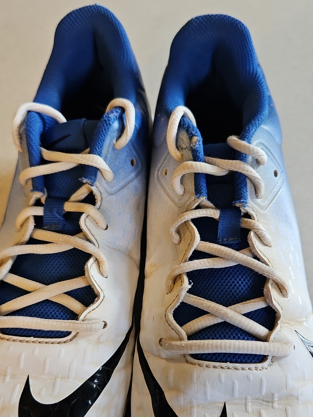 Nike Softball Cleats - Picture 5 of 12